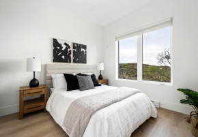 Mountain Suite, Fire Pit - Ocean View, Fully Equipped Kitchen, Heated Bathroom Flr, Blackout Blind, 250 Mbps Wifi